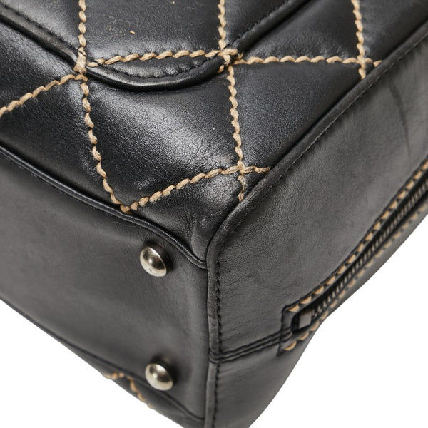シャネル ワイルドステッチ ハンドバッグ A18121 ブラック カーフレザー レディース CHANEL 【中古】