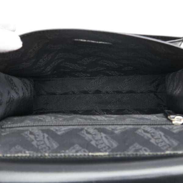 サルヴァトーレフェラガモ 斜め掛け ショルダーバッグ ブラック レザー レディース Salvatore Ferragamo 【中古】