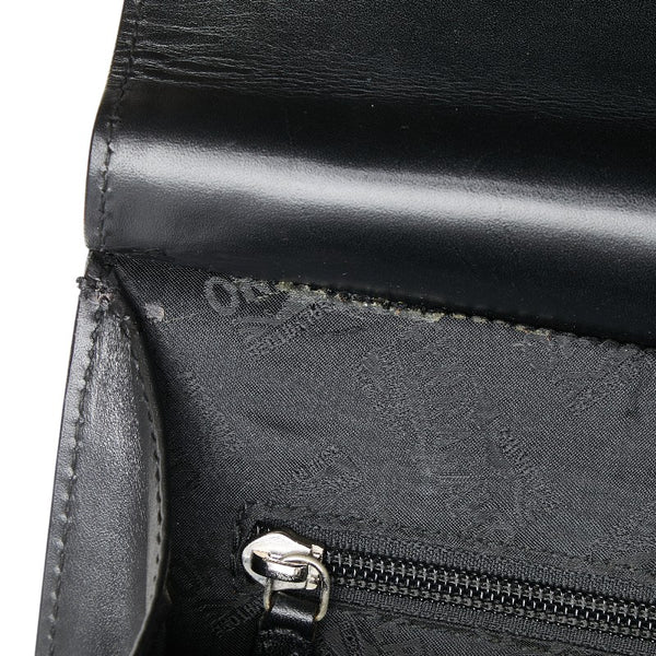 サルヴァトーレフェラガモ 斜め掛け ショルダーバッグ ブラック レザー レディース Salvatore Ferragamo 【中古】