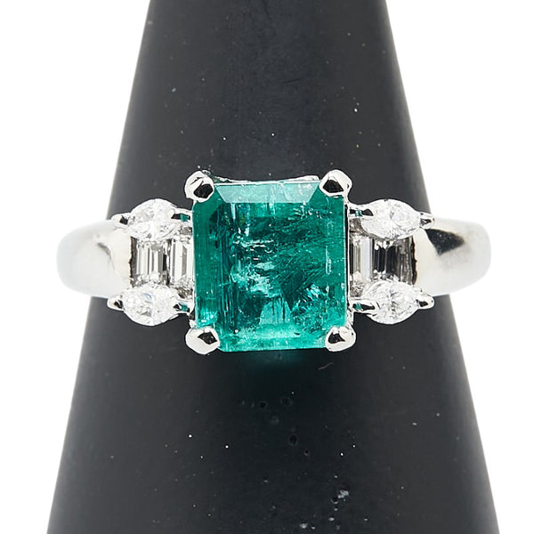 Pt900 プラチナ エメラルド1.93ct ダイヤ0.405ct リング 指輪 レディース 14号 【中古】