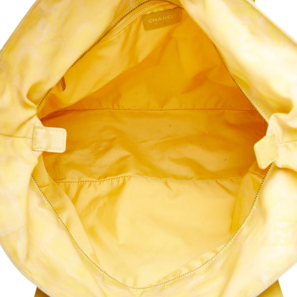 シャネル ニュートラベルライン ハンドバッグ トートバッグ イエロー ナイロン レザー レディース CHANEL 【中古】
