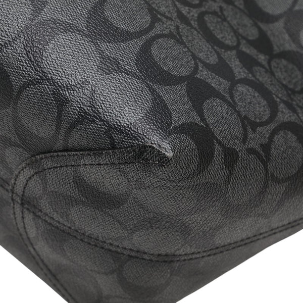 コーチ シグネチャー トートバッグ 5696 グレー ブラック PVC レザー レディース COACH 【中古】