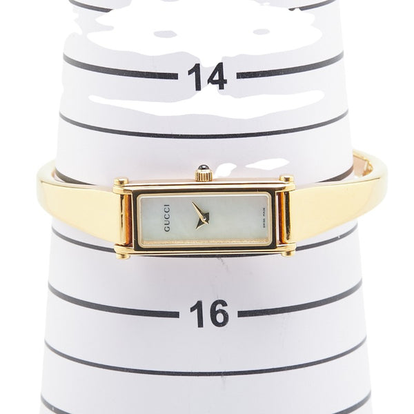 グッチ バングルウォッチ 1500L クオーツ シルバー文字盤 ステンレススチール レディース GUCCI 【中古】