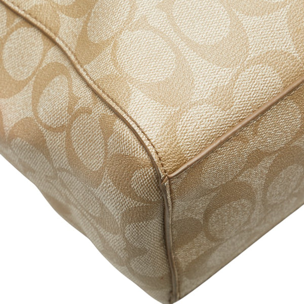 コーチ シグネチャー ショルダーバッグ ハンドバッグ 2WAY ベージュ ホワイト PVC レザー レディース COACH 【中古】