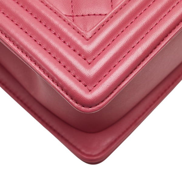シャネル マトラッセ ボーイシャネル ココマーク チェーン ショルダーバッグ ピンク ラムスキン レディース CHANEL 【中古】
