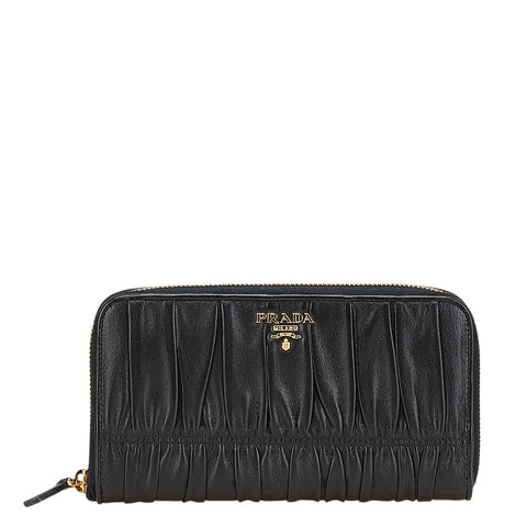 プラダ ナッパゴーフル 長財布 ブラック レザー レディース PRADA 【中古】