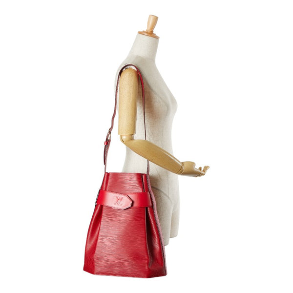 ルイ ヴィトン エピ サックデポールGM　 ワンショルダーバッグ M80197 カスティリアンレッド レザー レディース LOUIS VUITTON 【中古】
