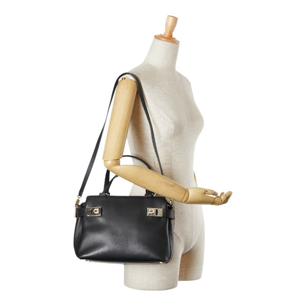 サルヴァトーレフェラガモ ガンチーニ ハンドバッグ ショルダーバッグ 2WAY AQ-21 0167 ブラック レザー レディース Salvatore Ferragamo 【中古】