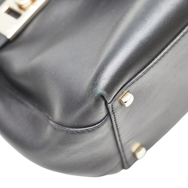 サルヴァトーレフェラガモ ガンチーニ ハンドバッグ ショルダーバッグ 2WAY AQ-21 0167 ブラック レザー レディース Salvatore Ferragamo 【中古】