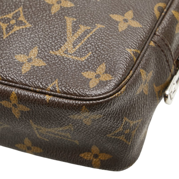 ルイ ヴィトン モノグラム トゥルース トワレット23 セカンドバッグ クラッチバッグ M47524 ブラウン PVC レディース LOUIS VUITTON 【中古】