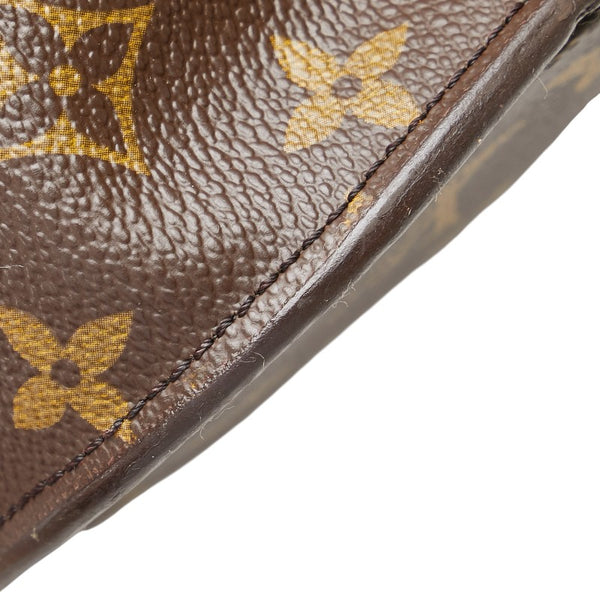 ルイ ヴィトン モノグラム サンクルーMM 斜め掛け ショルダーバッグ M51243 ブラウン PVC レザー レディース LOUIS VUITTON 【中古】