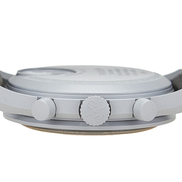 オメガ ×スウォッチ ムーンスウォッチ MISSION TO THE MOON 腕時計 SO33M100 クオーツ ブラック文字盤 セラミック ナイロン メンズ OMEGA 【中古】