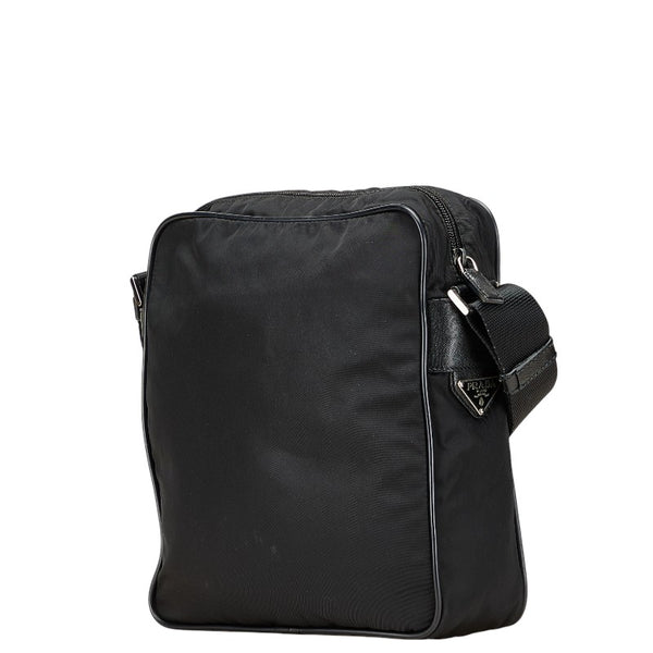 プラダ 三角ロゴプレート 斜め掛け ショルダーバッグ ブラック ナイロン レディース PRADA 【中古】