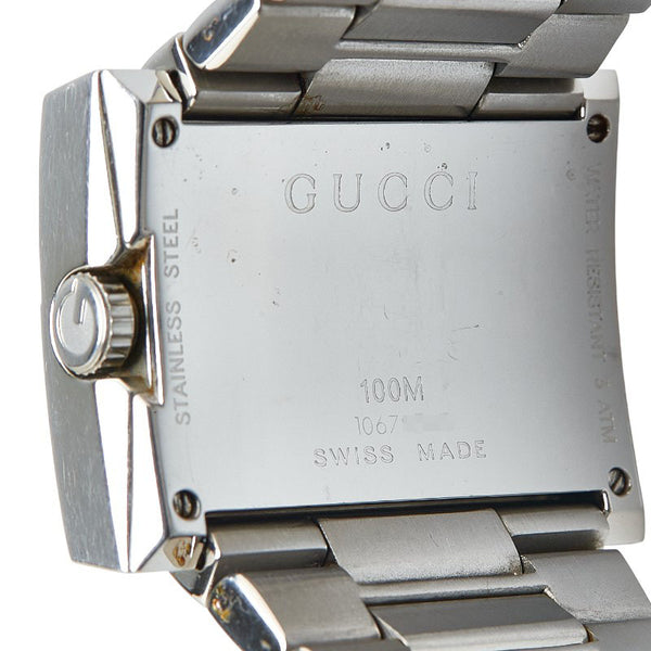 グッチ 腕時計 100M クオーツ ブラック文字盤 ステンレススチール メンズ GUCCI 【中古】