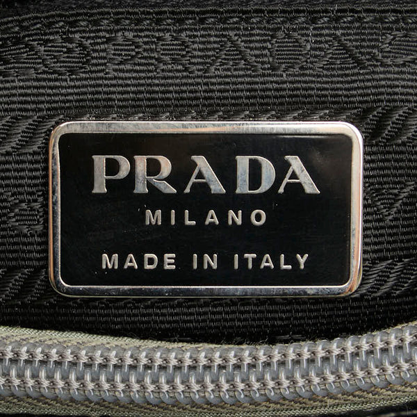 プラダ 三角ロゴプレート トートバッグ B8851 グレー ナイロン レザー レディース PRADA 【中古】