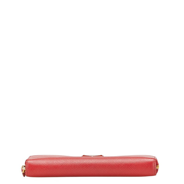 プラダ 三角ロゴプレート ラウンドファスナー 長財布 1ML506 レッド レザー サフィアーノレザー レディース PRADA 【中古】