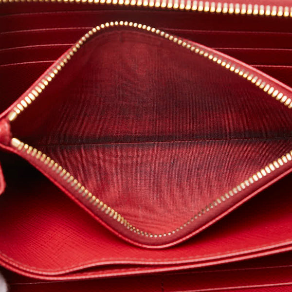 プラダ 三角ロゴプレート ラウンドファスナー 長財布 1ML506 レッド レザー サフィアーノレザー レディース PRADA 【中古】