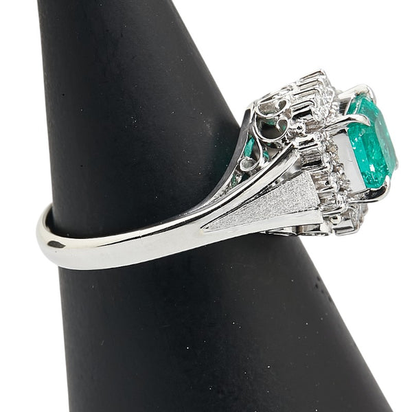 グリーン Pt900 プラチナ エメラルド1.03ct ダイヤ0.18ct リング 指輪 レディース 12号 【中古】