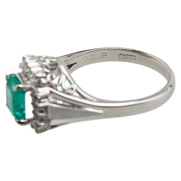 グリーン Pt900 プラチナ エメラルド1.03ct ダイヤ0.18ct リング 指輪 レディース 12号 【中古】