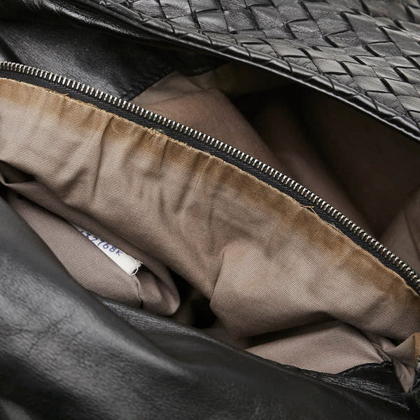 ボッテガヴェネタ イントレチャート 斜め掛け ショルダーバッグ ブラック レザー レディース BOTTEGAVENETA 【中古】