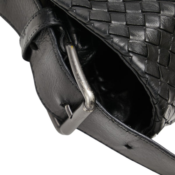 ボッテガヴェネタ イントレチャート 斜め掛け ショルダーバッグ ブラック レザー レディース BOTTEGAVENETA 【中古】