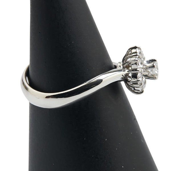 Pt900 プラチナ ダイヤ0.094ct ダイヤ0.28ct 花 フラワー モチーフ リング 指輪 レディース 11号 【中古】