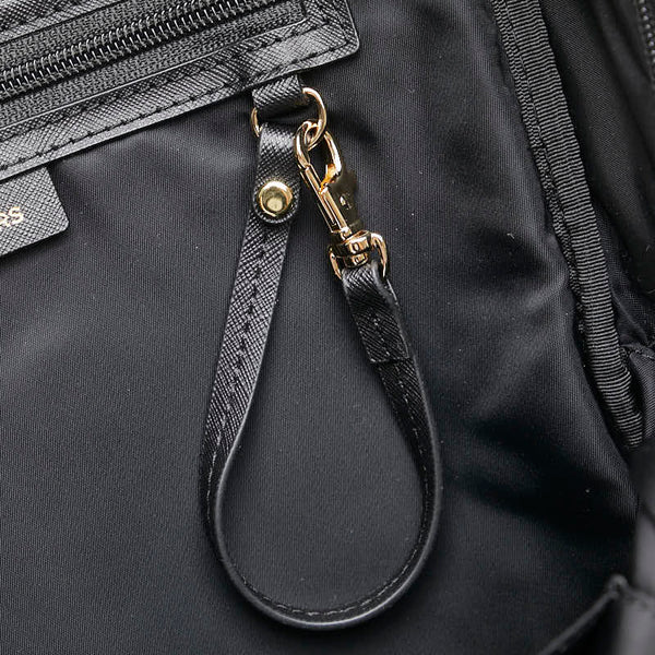 マイケルコース リュック バックパック ブラック ナイロン レザー レディース Michael Kors 【中古】