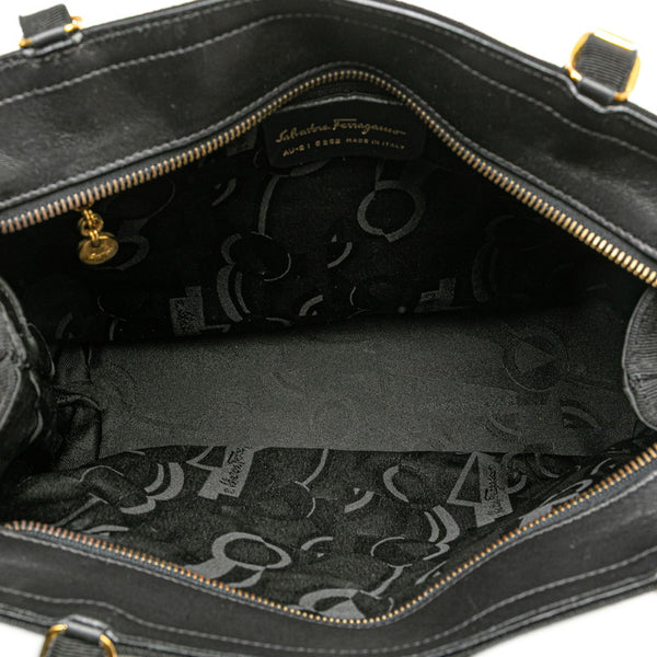 サルヴァトーレフェラガモ ヴァラ チェーン トートバッグ ショルダーバッグ AU-21 5252 ブラック キャンバス レザー レディース Salvatore Ferragamo 【中古】