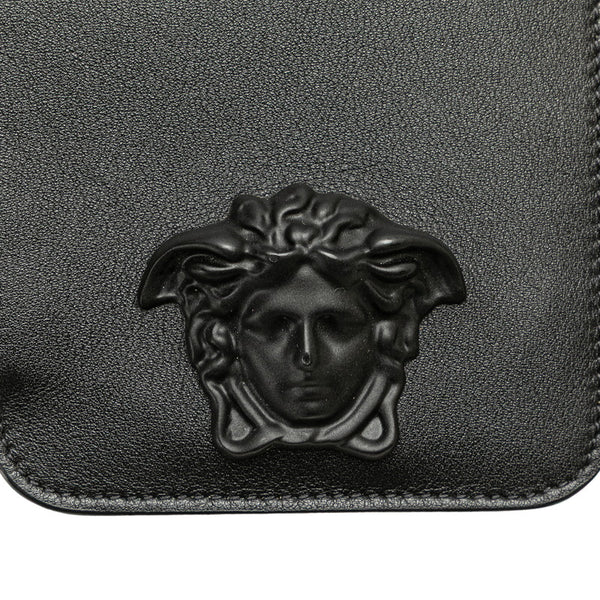 ヴェルサーチェ メデューサ 斜め掛け ショルダーバッグ スマートフォンショルダー ブラック レザー レディース VERSACE 【中古】
