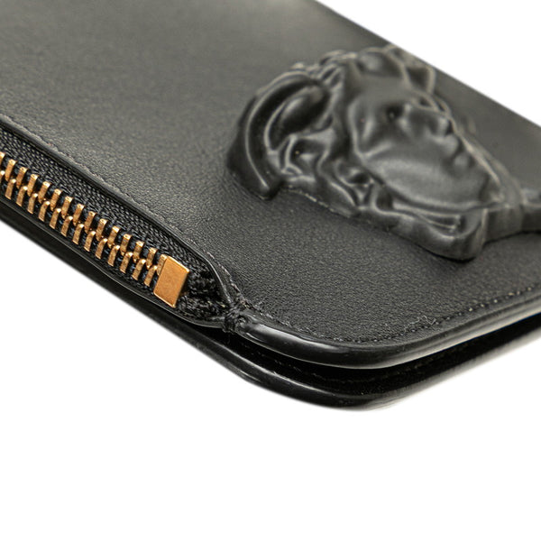 ヴェルサーチェ メデューサ 斜め掛け ショルダーバッグ スマートフォンショルダー ブラック レザー レディース VERSACE 【中古】