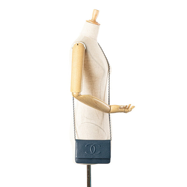 シャネル ココマーク チェーンウォレット ショルダーバッグ ブルー キャビアスキン レディース CHANEL 【中古】