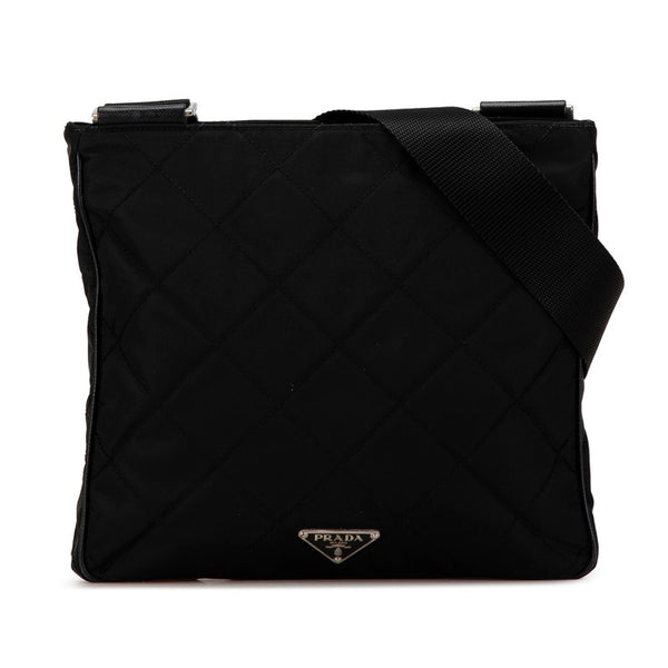 プラダ キルティング 三角ロゴプレート 斜め掛け ショルダーバッグ BT0424 ブラック ナイロン レディース PRADA 【中古】