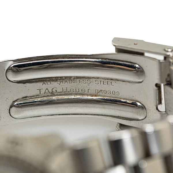 タグホイヤー プロフェッショナル 200 腕時計 WK1211 クオーツ ホワイト文字盤 ステンレススチール メンズ TAG HEUER 【中古】