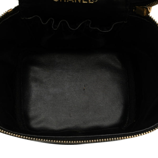 シャネル ココマーク ハンドバッグ バニティバッグ ブラック キャビアスキン レディース CHANEL 【中古】