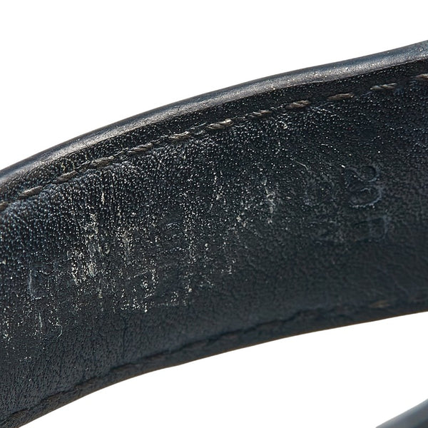 グッチ Gタイムレス 腕時計 126.4 クオーツ レッド文字盤 ステンレススチール レザー レディース GUCCI 【中古】