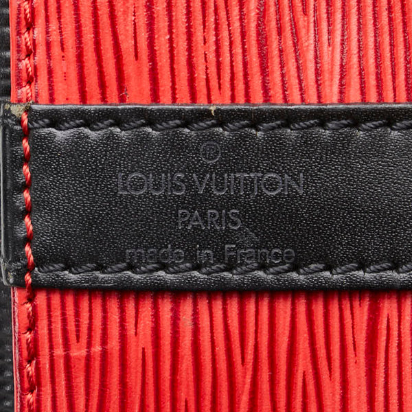 ルイ ヴィトン エピ プチノエ ワンショルダーバッグ M44172 カスティリアンレッド ノワール レザー レディース LOUIS VUITTON 【中古】