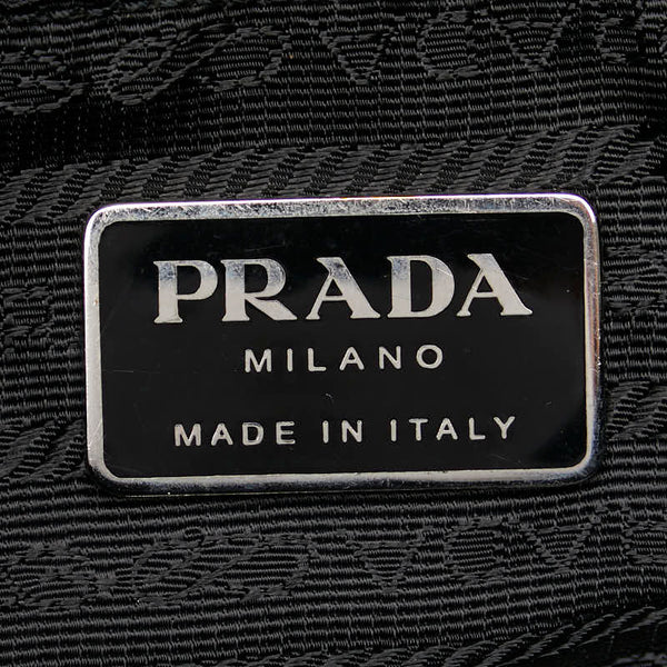 プラダ 三角ロゴプレート 斜め掛け ショルダーバッグ ブラック ナイロン レディース PRADA 【中古】