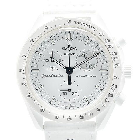 オメガ ×スウォッチ スヌーピー MISSION TO THE MOONPHASE - NEW MOON 腕時計 SO33W700 クオーツ ホワイト文字盤 セラミック ナイロン メンズ OMEGA 【中古】