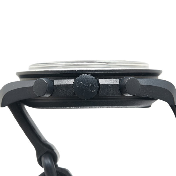 オメガ ×スウォッチ スヌーピー MISSION TO THE MOONPHASE - NEW MOON 腕時計 SO33B700 クオーツ ブラック文字盤 セラミック ナイロン メンズ OMEGA 【中古】