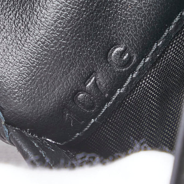 プラダ 三角ロゴ 二つ折り財布 ブラック レザー レディース PRADA 【中古】