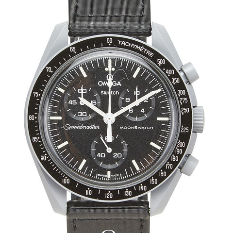 オメガ ×スウォッチ ムーンスウォッチ MISSION TO THE MOON 腕時計 SO33M100 クオーツ ブラック文字盤 セラミック ナイロン メンズ OMEGA 【中古】