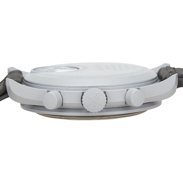 オメガ ×スウォッチ ムーンスウォッチ MISSION TO THE MOON 腕時計 SO33M100 クオーツ ブラック文字盤 セラミック ナイロン メンズ OMEGA 【中古】