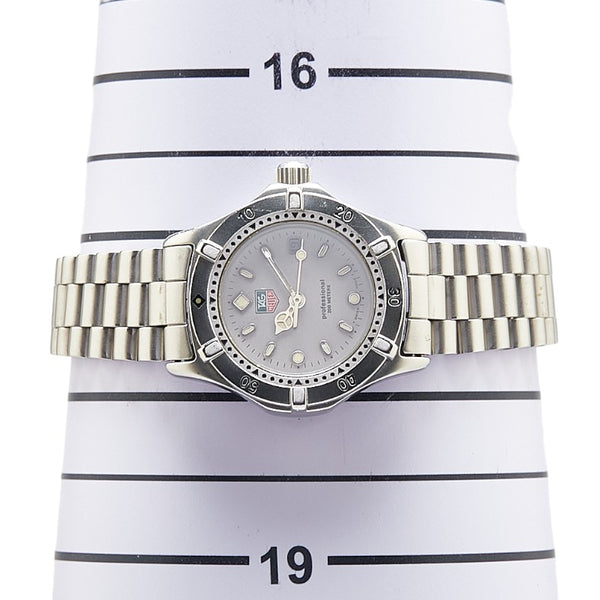 タグホイヤー プロフェッショナル 腕時計 WE1411-R クオーツ グレー文字盤 ステンレススチール レディース TAG HEUER 【中古】