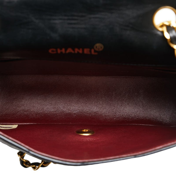 シャネル マトラッセ23 ダイアナ チェーン ショルダーバッグ ブラック ゴールド ラムスキン レディース CHANEL 【中古】
