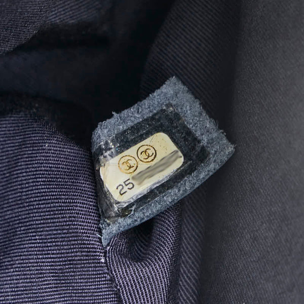 シャネル マトラッセ ボーイシャネル25 斜め掛け チェーン ショルダーバッグ ネイビー レザー レディース CHANEL 【中古】