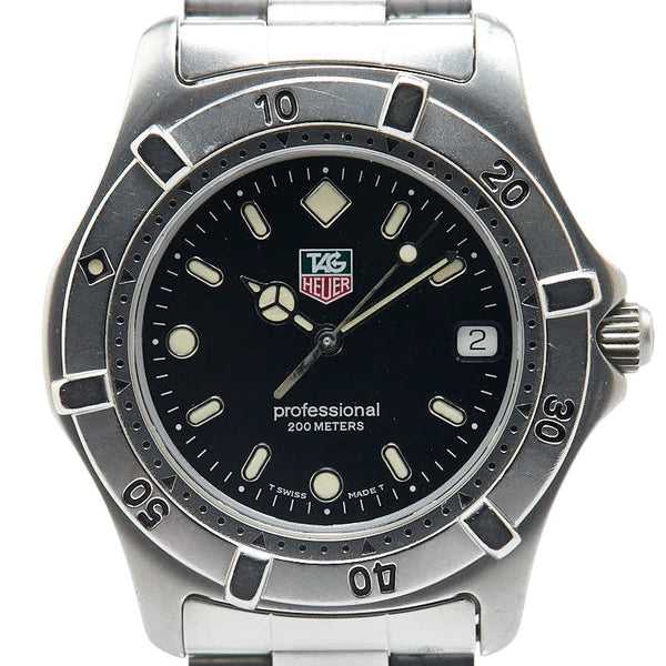 タグホイヤー プロフェッショナル 腕時計 WE1110-2 クオーツ ブラック文字盤 ステンレススチール メンズ TAG HEUER 【中古】