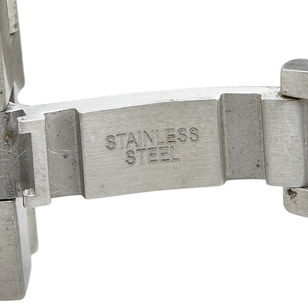 グッチ DIVE ダイブ 腕時計 YA136212 クオーツ ブラック文字盤 ステンレススチール メンズ GUCCI 【中古】