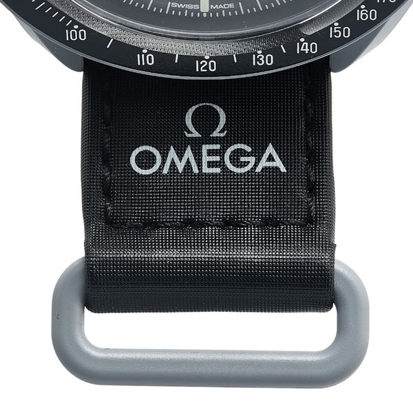 オメガ × Swatch スウォッチ スピードマスター ミッション トゥ ムーン 腕時計 SO33A100 クオーツ ブラック文字盤 ナイロン バイオセラミック メンズ OMEGA 【中古】
