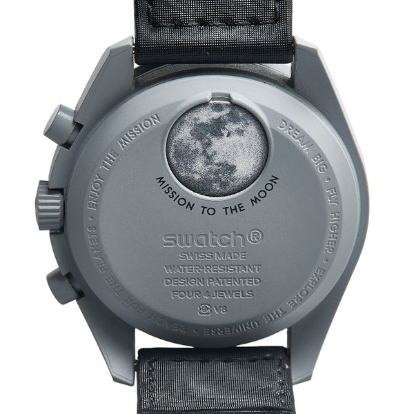 オメガ × Swatch スウォッチ スピードマスター ムーンスウォッチ ミッション トゥ ザ ムーン 腕時計 SO33M100 クオーツ ブラック文字盤 ナイロン バイオセラミック メンズ OMEGA 【中古】