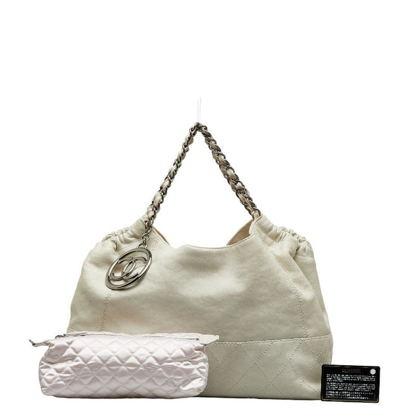 シャネル ワイルドステッチ ココマーク ショルダーバッグ ホワイト レザー レディース CHANEL 【中古】